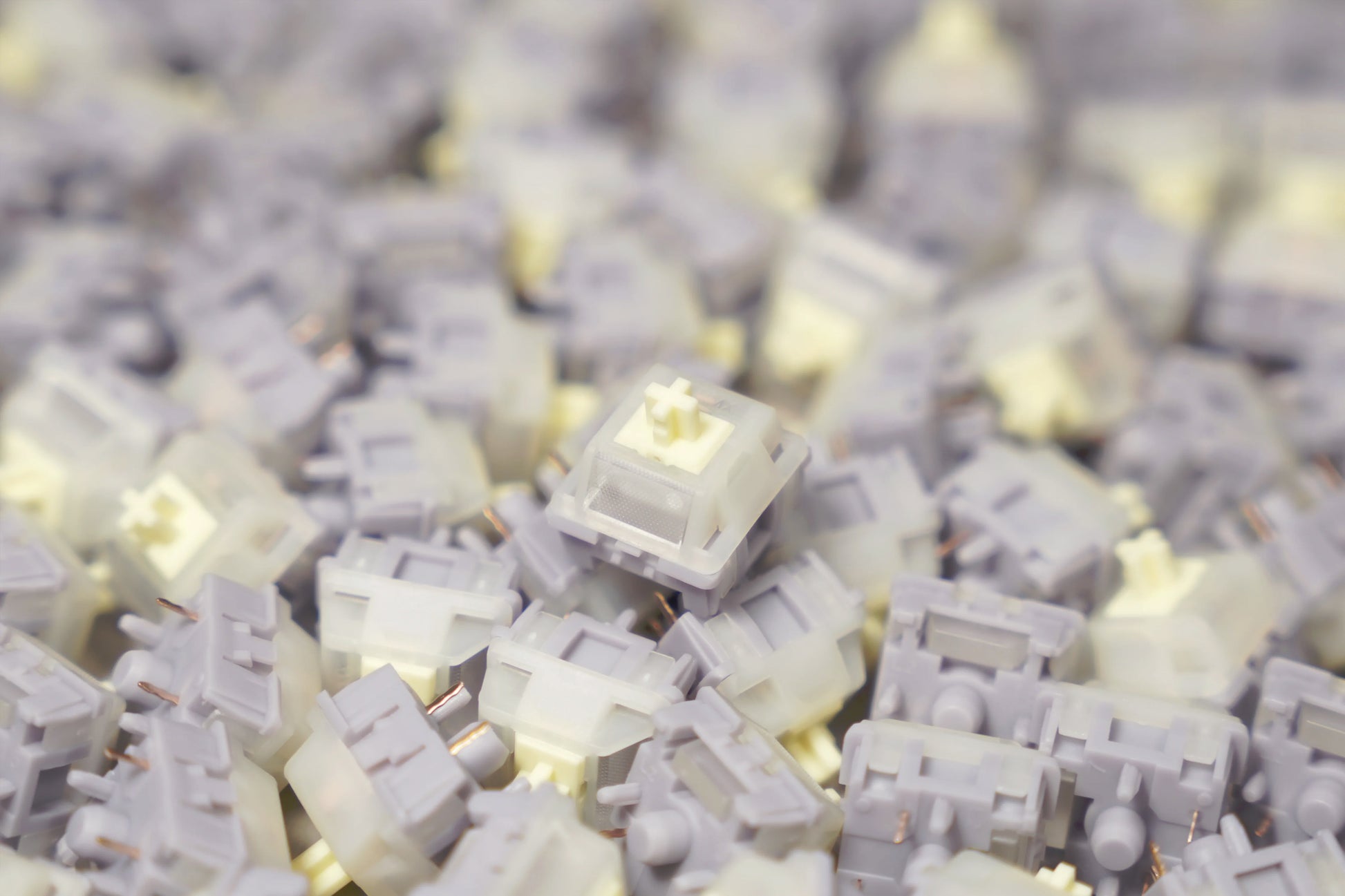 Silent Tactile Mechanical Keyswitch