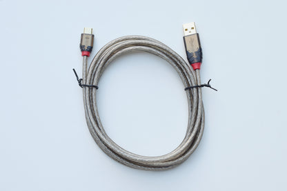 Lindy USB Cable.