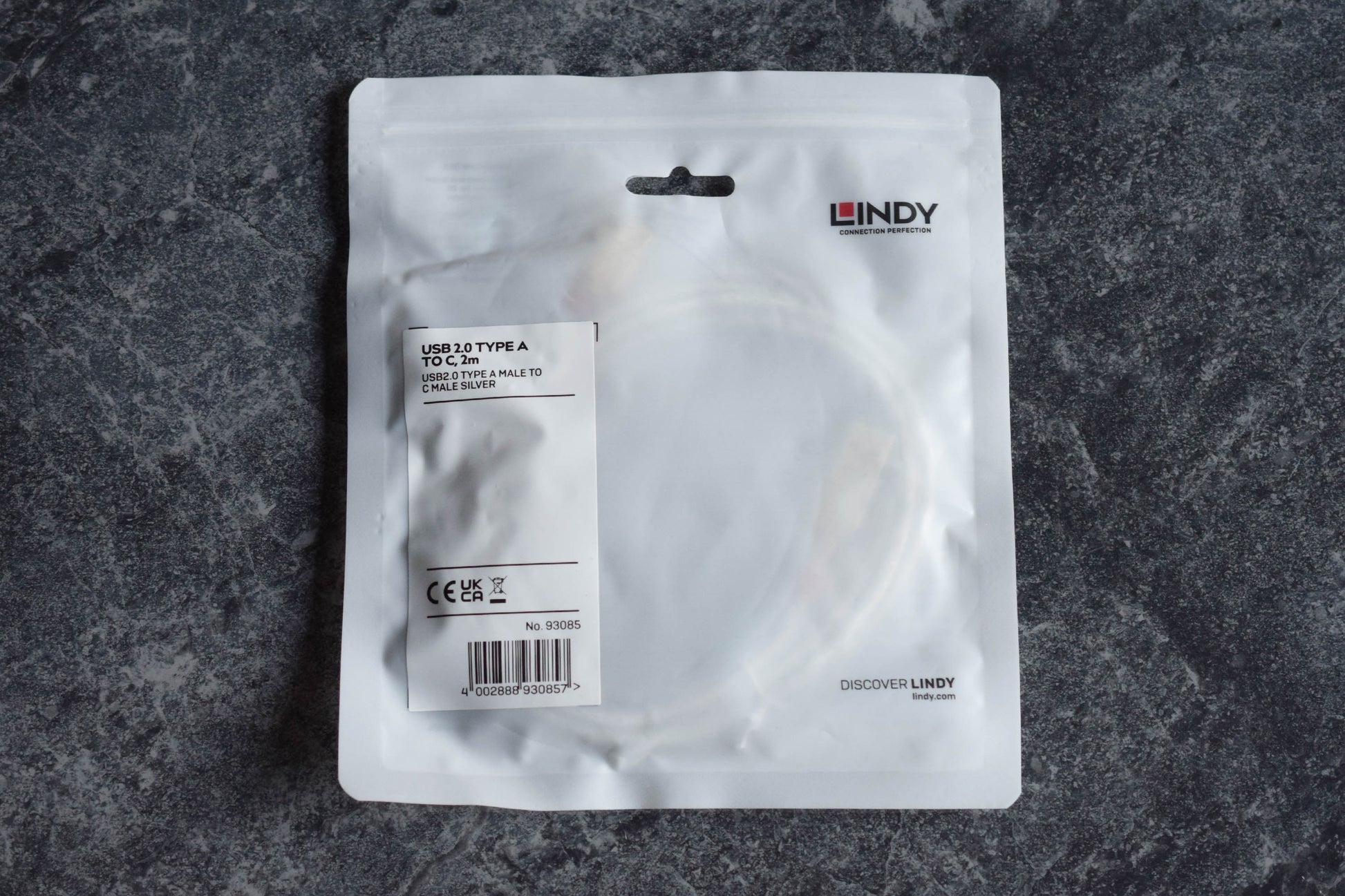 Lindy USB Cable.